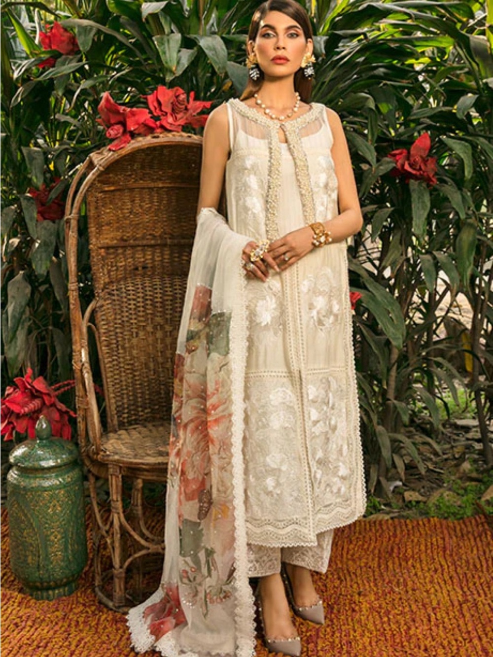 Elegant Cream Embroidered Women Kurta Set with Floral Dupatta